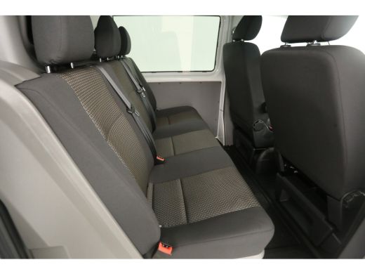 Volkswagen Transporter 2.0 TDI T6.1 150PK L2H1 | Dubbele Cabine | Airco | Camera | Cruise | Carplay | Stoelverw. ActivLease financial lease