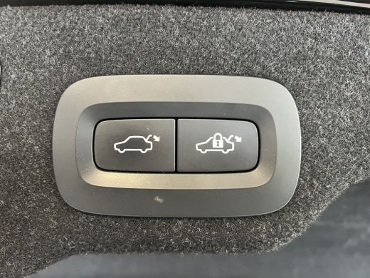 Volvo  S90 2.0 T8 AWD Inscription S90 2.0 T8 AWD Inscription | Massage stoelen | Luchtvering | Full option | ActivLease financial lease
