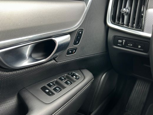 Volvo  V90 2.0 T6 AWD R-Design Long Range | Trekhaak | Stoel en-stuurverwarming | Sportstoel | Adaptive CC |... ActivLease financial lease