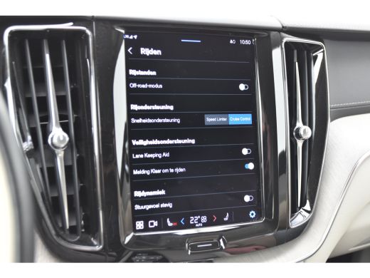 Volvo  XC60 B5 Inscription | Trekhaak |  Blond Leather | 19" | ActivLease financial lease