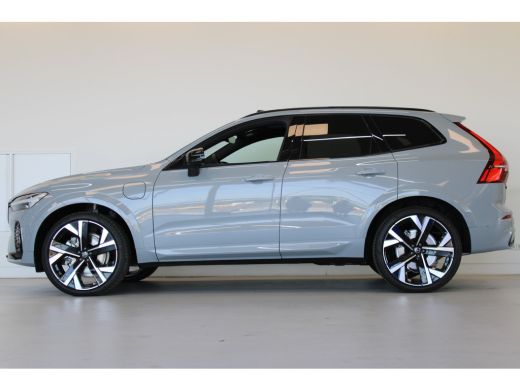 Volvo  XC60 T6 350PK AWD Ultra Black Edition Lounge | 22" | Luchtvering | B&W | Trekhaak ActivLease financial lease