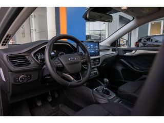 Ford Focus 1.0 EcoBoost Titanium | Apple Carplay/Android auto | Stoel/Stuur verwarming | Navigatiesysteem fu...