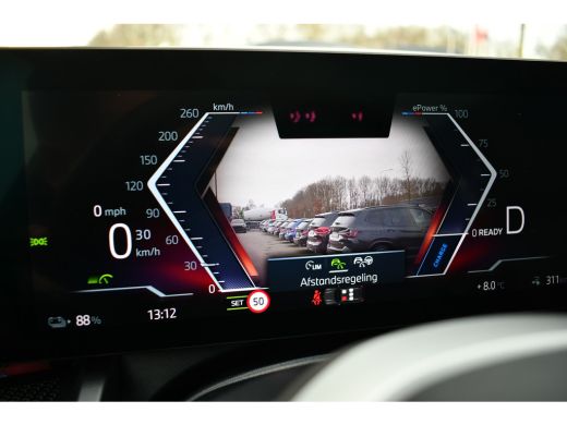 BMW i5 eDrive40 M-Sport Pano Adp-demping B&W Comfzetel+Vent 20inch ActivLease financial lease