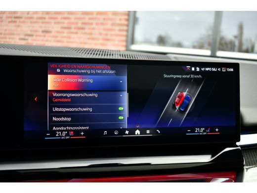 BMW i5 eDrive40 M-Sport Pano Adp-demping B&W Comfzetel+Vent 20inch ActivLease financial lease