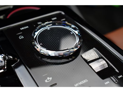 BMW i5 eDrive40 M-Sport Pano Adp-demping B&W Comfzetel+Vent 20inch ActivLease financial lease