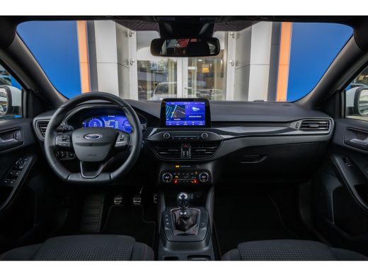 Ford Focus 1.0 EcoBoost Hybrid ST Line X Business | Trekhaak | Apple Carplay/Android Auto | Stoel/Stuur Verw... ActivLease financial lease