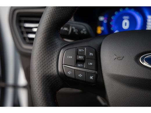 Ford Focus 1.0 EcoBoost Hybrid ST Line X Business | Trekhaak | Apple Carplay/Android Auto | Stoel/Stuur Verw... ActivLease financial lease