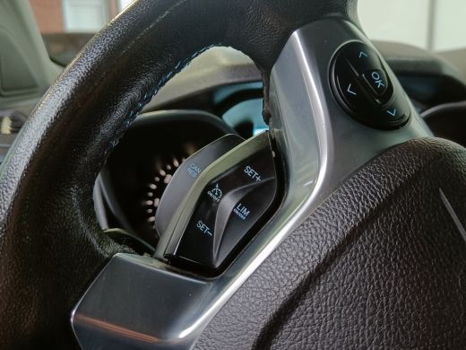 Ford Transit Connect 1.5 TDCI L1 Trend | 2 zitplaatsen rechtsvoor | Achteruitrijcamera | Airco ActivLease financial lease