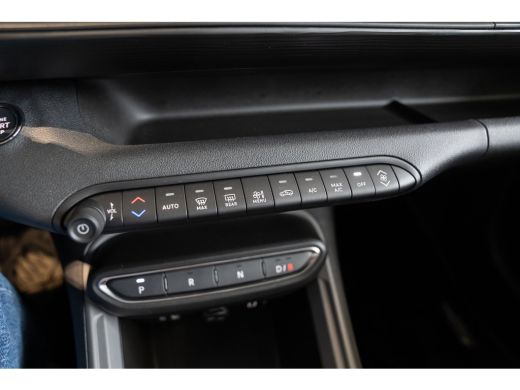 Jeep Avenger Longitude 54 kWh | Parkeersensoren | Apple Carplay & Android Auto | Lichtmetalen velgen | Climate... ActivLease financial lease