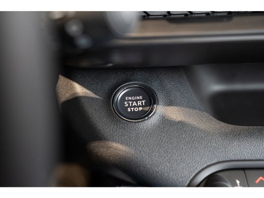 Jeep Avenger Longitude 54 kWh | Parkeersensoren | Apple Carplay & Android Auto | Lichtmetalen velgen | Climate... ActivLease financial lease