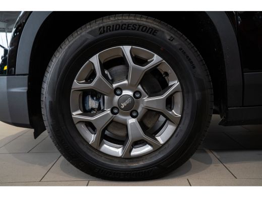 Jeep Avenger Longitude 54 kWh | Parkeersensoren | Apple Carplay & Android Auto | Lichtmetalen velgen | Climate... ActivLease financial lease