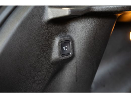 Jeep Compass 4xe 240 Plug-in Hybrid Electric Limited | Navigatie | Climate Controle | Elektrische Achterklep |... ActivLease financial lease