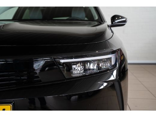 Opel Astra Sports Tourer 1.2 Turbo Business Edition | Navigatie | Camera | Stoel & Stuurverwarming | Climate... ActivLease financial lease