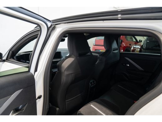 Opel Astra Sports Tourer 1.6 Turbo Plug In Hybrid 225PK GSE | Alcantara | LED Matrix | Camera | Stoel & Stuu... ActivLease financial lease