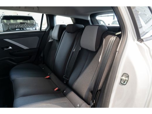 Opel Astra Sports Tourer 1.6 Turbo Plug-in Hybrid | Apple Carplay & Android Auto | Adaptive Cruise Controle ... ActivLease financial lease