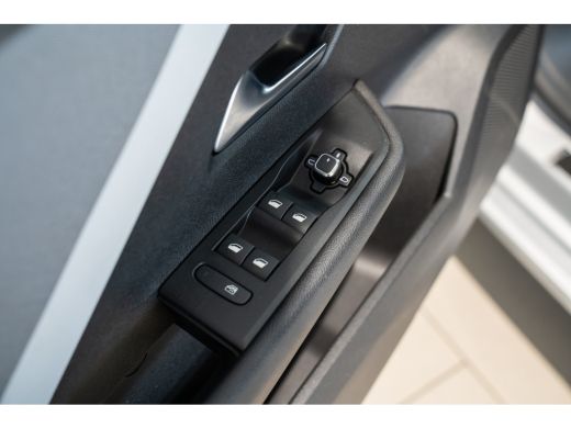 Opel Astra Sports Tourer 1.6 Turbo Plug-in Hybrid | Apple Carplay & Android Auto | Adaptive Cruise Controle ... ActivLease financial lease