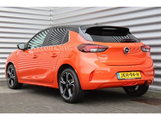 Opel Corsa 1.2 75PK 5-DRS ELEGANCE GS-LINE / NAVI / LEDER / CLIMA / LED / PDC / 17" LMV / UNIEK / CAMERA / P... ActivLease financial lease