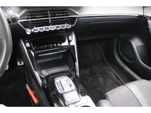 Peugeot 208 Hybrid 100 e-DCS6 GT | Achterbank in delen neerklapbaar | Achterruitverwarming | Achterspoiler ActivLease financial lease