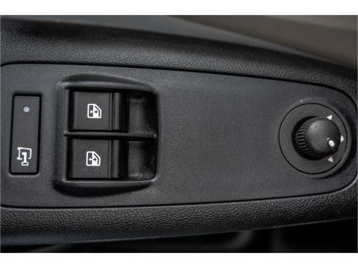 Peugeot Boxer 330 2.2 BlueHDi 120 L2H2 Premium | Camera | Cruise | Navi | Airco | Trekhaak ActivLease financial lease