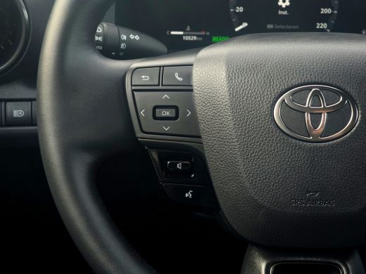 Toyota C-HR 1.8 Hybrid 140 Dynamic - 140 Pk - Euro 6 - (Nw Model) ParkeerCamera - AppleCarplay AndroidAuto ActivLease financial lease