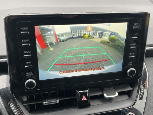 Toyota Corolla 1.8 Hybrid Dynamic | Stoelverwarming | Carplay | Keyless entry | 17 inch LM-velgen | LED koplampen | ActivLease financial lease