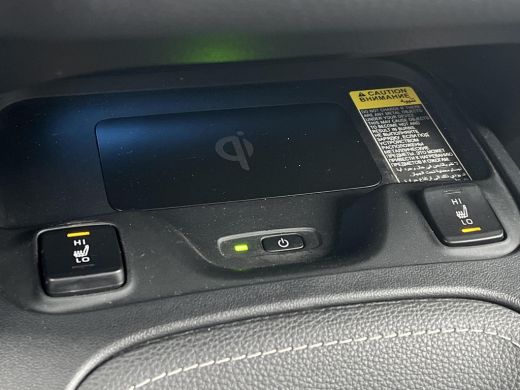 Toyota Corolla 1.8 Hybrid Dynamic | Stoelverwarming | Carplay | Keyless entry | 17 inch LM-velgen | LED koplampen | ActivLease financial lease