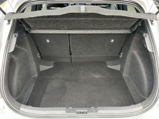 Toyota Corolla 1.8 Hybrid Dynamic | Stoelverwarming | Carplay | Keyless entry | 17 inch LM-velgen | LED koplampen | ActivLease financial lease