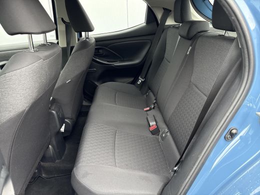 Toyota Yaris 1.5 Hybrid Active **ADAPTIEF CRUISE CONTROL/ CLIMATE CONTROL/ PARKEERCAMERA** ActivLease financial lease