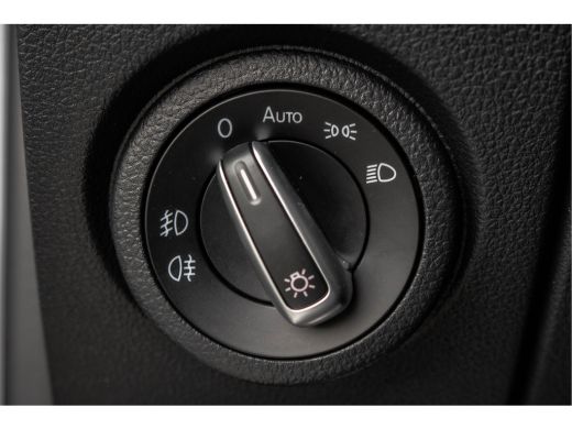 Volkswagen Amarok 3.0 TDI V6 L2H1 | 4Motion | DC | Highline | 225 PK | LED | Camera | Cruise | PDC | Trekhaak | Airco ActivLease financial lease