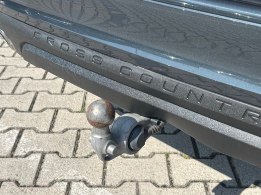 Volvo  V60 Cross Country T5 AWD Pro | Trekhaak | Panoramadak | Apple carplay/Android auto | Massage Stoelen ... ActivLease financial lease