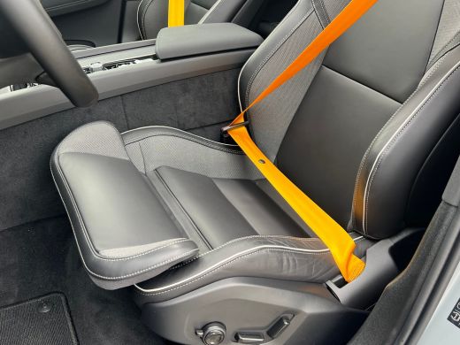 Volvo  XC60 T8 Plug-in-hybrid AWD Polestar Engineered | Heico | Trekhaak | Bowers&Wilkins | 22 Inch Velgen | ... ActivLease financial lease