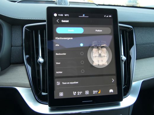 Volvo  XC90 T8 Plug-in hybrid AWD Plus Dark | Stoelventilatie | Bowers&Wilkins | Trekhaak | 360 Graden Camera... ActivLease financial lease