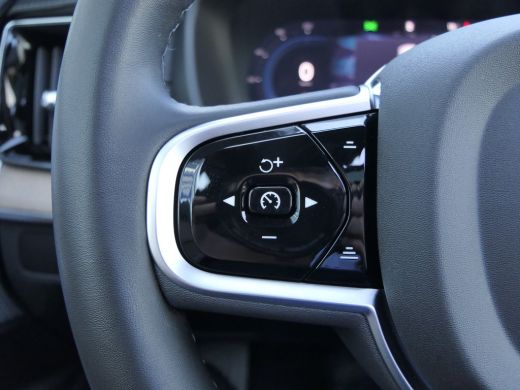 Volvo  XC90 T8 Plug-in hybrid AWD Plus Dark | Stoelventilatie | Bowers&Wilkins | Trekhaak | 360 Graden Camera... ActivLease financial lease