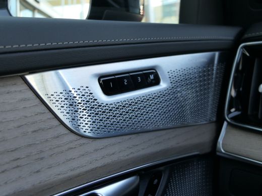 Volvo  XC90 T8 Plug-in hybrid AWD Plus Dark | Stoelventilatie | Bowers&Wilkins | Trekhaak | 360 Graden Camera... ActivLease financial lease