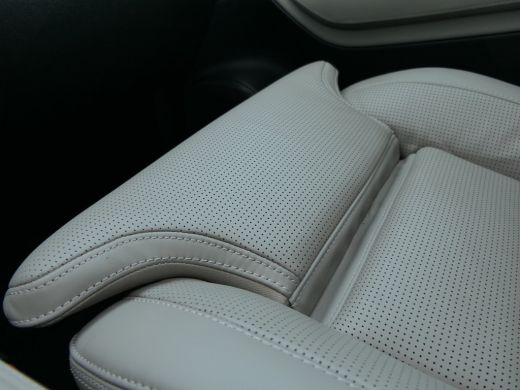 Volvo  XC90 T8 Plug-in hybrid AWD Plus Dark | Stoelventilatie | Bowers&Wilkins | Trekhaak | 360 Graden Camera... ActivLease financial lease