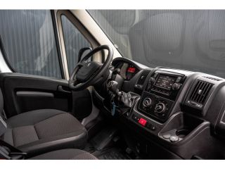 Peugeot Boxer 330 2.2 BlueHDi 120 L2H2 Premium | Camera | Cruise | Navi | Airco | Trekhaak