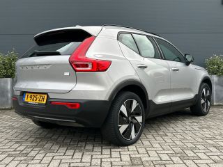 Volvo  XC40 Single Motor Extened Range Core 82 kWh | Achteruitrijcamera | Apple Carplay/Android Auto|telefoon...