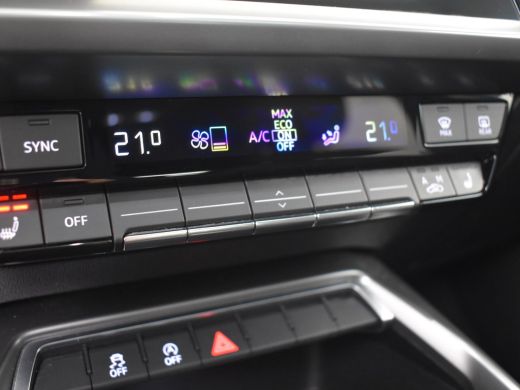 Audi A3 Sportback 35 TFSI Advanced edition 150Pk DSG/AUTO | Elektrisch glazen panorama dak | Stoelverwarm... ActivLease financial lease