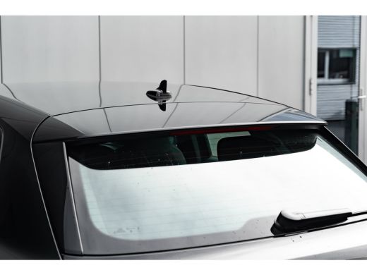 Audi A3 Sportback 40 TFSI e Advanced edition 204 PK | Achteruitrijcamera | Voorstoelen Verwarmd | Apple C... ActivLease financial lease