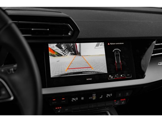 Audi A3 Sportback 40 TFSI e Advanced edition 204 PK | Achteruitrijcamera | Voorstoelen Verwarmd | Apple C... ActivLease financial lease