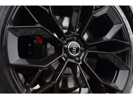 Audi SQ8 Quattro 371kW / Luchtvering/ Standkachel/ Bang & Olufsen Sound System/ Panoramadak/ Trekhaak/ 371... ActivLease financial lease