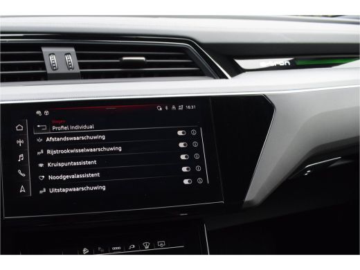 Audi SQ8 Quattro 371kW / Luchtvering/ Standkachel/ Bang & Olufsen Sound System/ Panoramadak/ Trekhaak/ 371... ActivLease financial lease