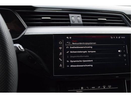 Audi SQ8 Quattro 371kW / Luchtvering/ Standkachel/ Bang & Olufsen Sound System/ Panoramadak/ Trekhaak/ 371... ActivLease financial lease