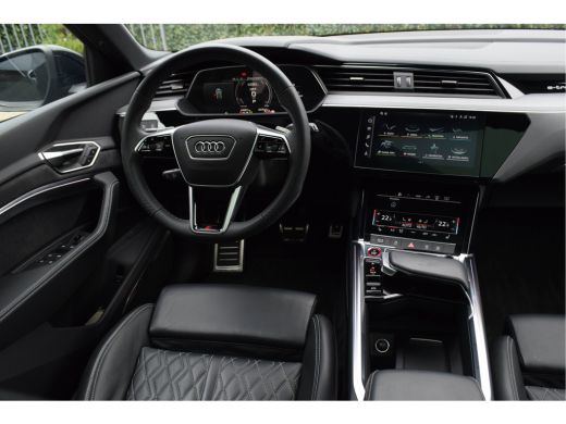 Audi SQ8 Quattro 371kW / Luchtvering/ Standkachel/ Bang & Olufsen Sound System/ Panoramadak/ Trekhaak/ 371... ActivLease financial lease