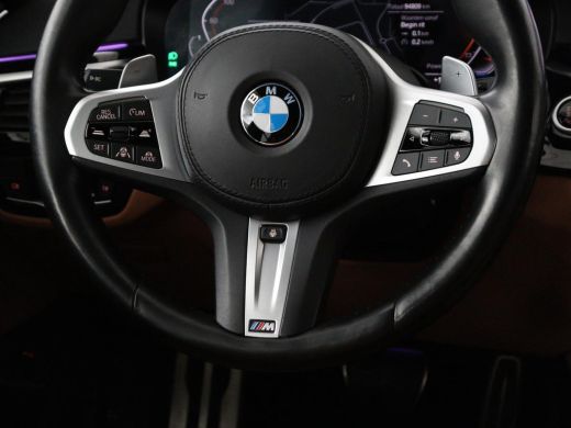 BMW 5 Serie 530i M Sport | Head-Up | Adaptive cruise | Leder | Harman/Kardon | Laserlicht | 360 Camera | Stoe... ActivLease financial lease