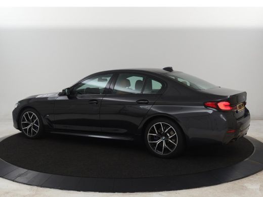 BMW 5 Serie 530i M Sport | Head-Up | Adaptive cruise | Leder | Harman/Kardon | Laserlicht | 360 Camera | Stoe... ActivLease financial lease
