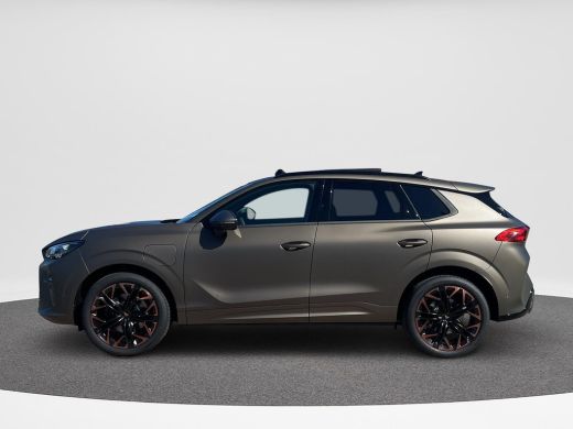 CUPRA Terramar 1.5 TSI e-Hybrid VZ Performance | Pano dak | 20" inch | Trekhaak | 272 pk | Sennheiser Audio | HU... ActivLease financial lease