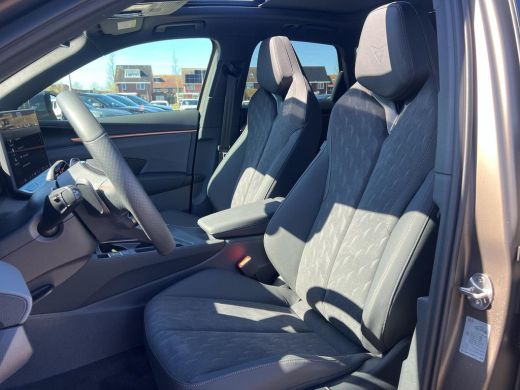 CUPRA Terramar 1.5 TSI e-Hybrid VZ Performance | Pano dak | 20" inch | Trekhaak | 272 pk | Sennheiser Audio | HU... ActivLease financial lease