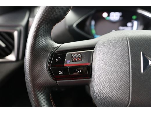DS DS 3 Crossback E-Tense Business 50 kWh | SOH 91% | 1e Eigenaar! | Navi | Clima | Camera | Stoelverwarm... ActivLease financial lease