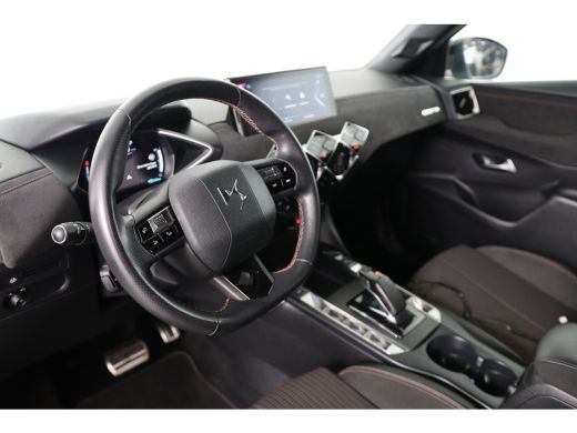 DS DS 3 Crossback E-Tense Business 50 kWh | SOH 91% | 1e Eigenaar! | Navi | Clima | Camera | Stoelverwarm... ActivLease financial lease